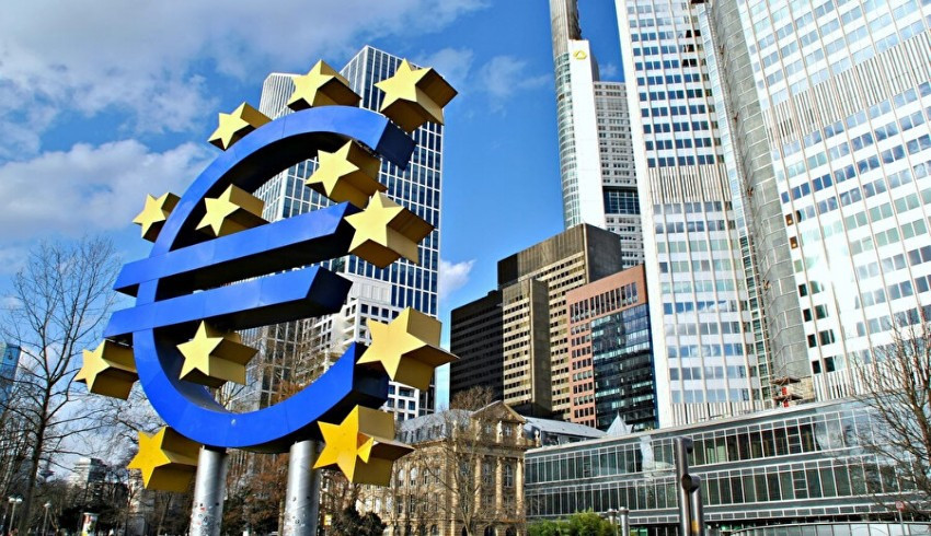 ECB: Banka hisse değerlemeleri kredi büyümesinde baskı sebebi