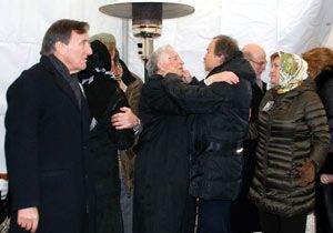 Eczacıbaşı'nı acılı günde kimler yalnız bırakmadı?