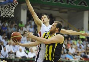 Efes Pilsen seriyi uzattı