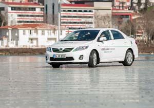 6 TL ile 280 km yapan elektrikli otomobiller görücüye çıktı
