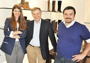 Kısa topuk ve ‘babet’le marka oldu