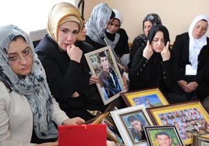 Emine Erdoğan'a 'Neden geç geldin' sitemi