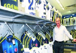 Fenerium'dan rekor: 45 bin forma sattık