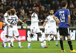 Fenerbahçe, Emenike ile 3 puanı kaptı
