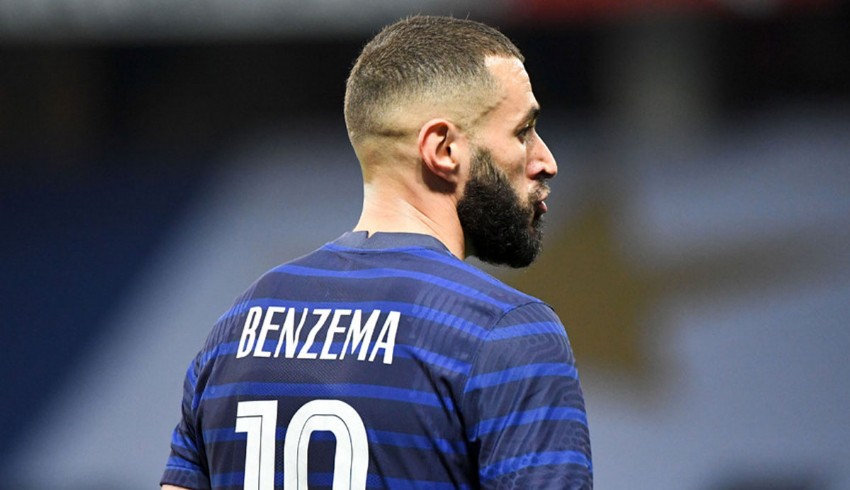 Filistin'e destek veren Benzema, Fransız politikacıların hedefinde