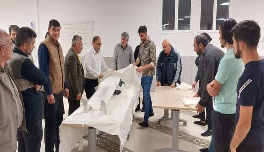 Fransa'daki Türklere gassallık ve cenaze eğitimi
