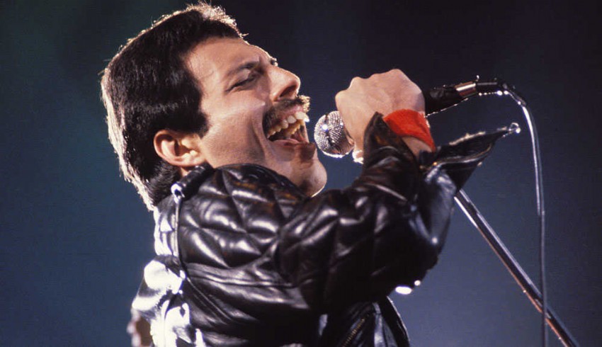 Freddie Mercury’nin evi şartlı şatışta:  1,1 milyar TL ama…