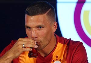 Yabancı futbolcular cennete girdi!
