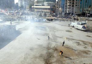 Taksim'e operasyon: İşte dakika dakika yaşananlar