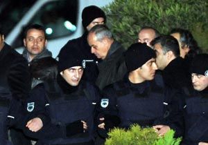 İlker Başbuğ'a şok: İşte müebbet hapis cezası alanlar