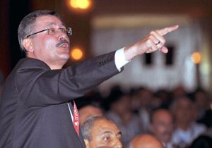 Melih Gökçek’ten cemaate ‘savaş’