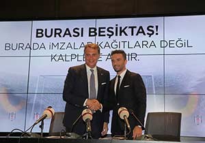 Gökhan Gönül, Beşiktaş'a imzayı attı, Aziz Yıldırım'ın adını anmadı