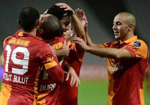 Galatasaray - İBB maçında 4 gol