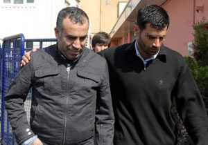 Haluk Levent, cezaevinde başını duvarlara vuruyor
