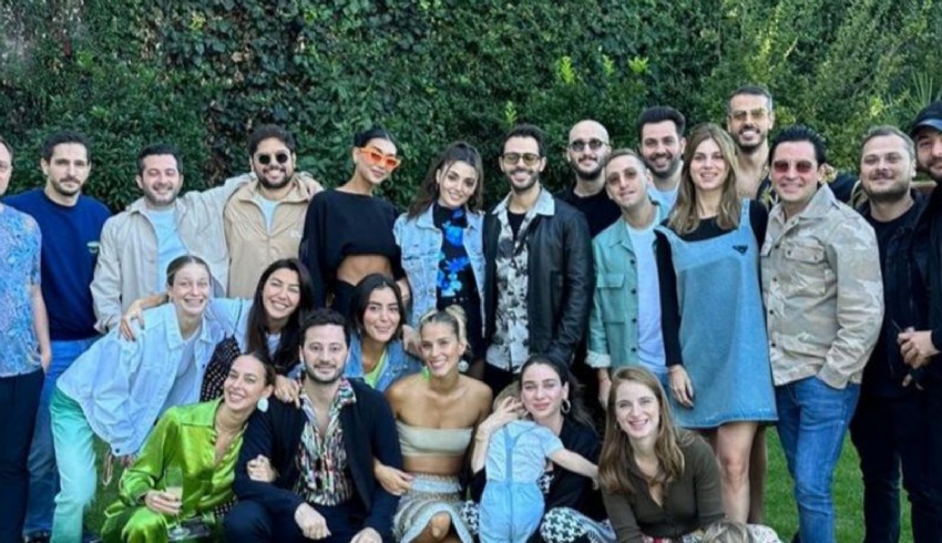 Hande Erçel ve Hakan Sabancı çifti doğum günü kutlamasında