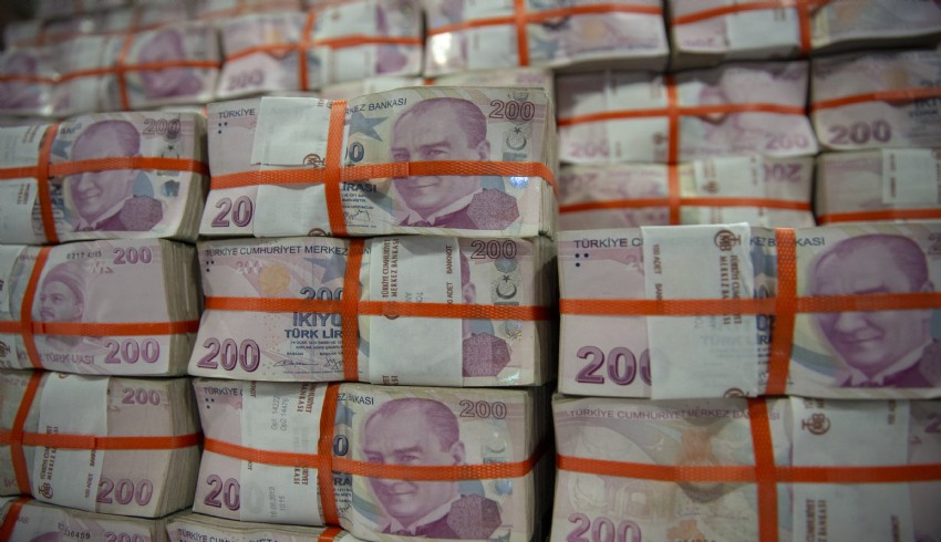 Hazine, iki ihale ile 43,8 milyar TL borçlandı