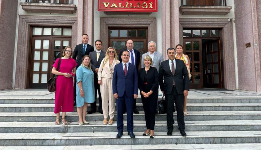 İngiltere'den gelecek yıl 4 milyon turist bekliyoruz  