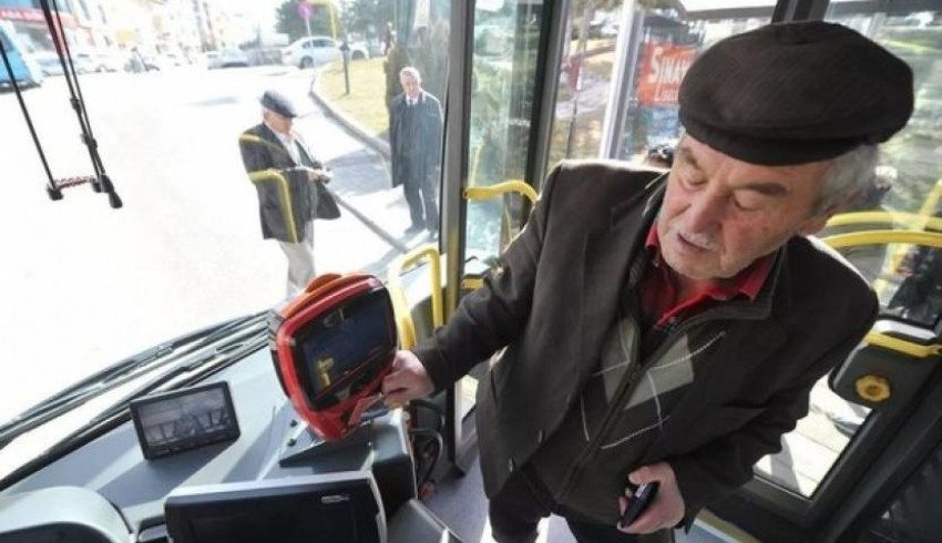 65 yaş üstü halk otobüslerinde ücretsiz yolculuğa devam edecek