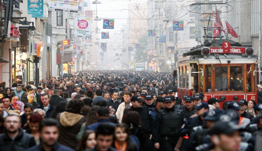 İstanbul’da yabancı nüfus 10 kat arttı