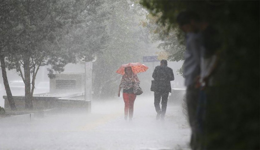 İstanbul ve çevresinde gök gürültülü sağanak alarmı
