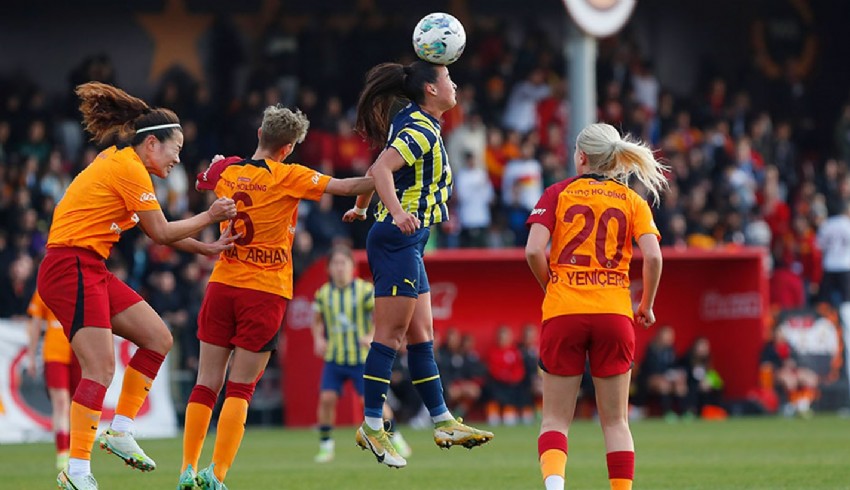 Kadın Futbol Süper Ligi'nde yarın Galatasaray-Fenerbahçe derbisi var