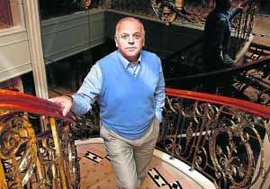 Valentino, Savarona'da kaptana sulanınca...