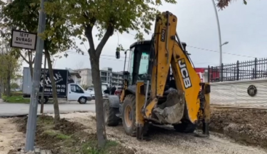 Kaldırım çalışmasında iş makinesi 72 yaşındaki yaşlı kadını öldürdü