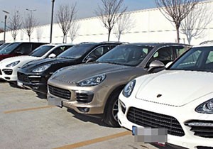 Akın İpek’e şok! Bentley’i de satıldı