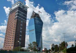 Kristal Kule'yi 303 milyon euroya kim aldı?
