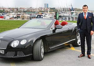 625 bin Euroluk Bentley'in sahibi: Sosyete Kürdüm