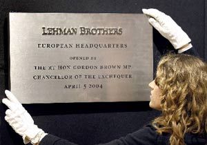 Batan Lehman Brothers'ın malları satışa çıkıyor