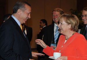 Erdoğan maçı Merkel ile birlikte izleyecek