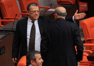 Zeybek geldi, Yılmaz gitti