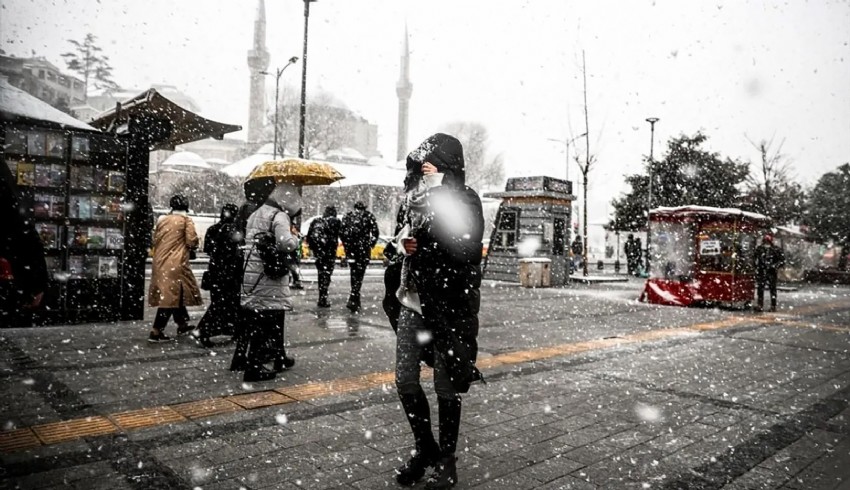 Meteoroloji Uzmanı uyardı, 4 gün sürecek olan kutup soğukları yolda: İstanbul'a ne zaman kar yağacak?
