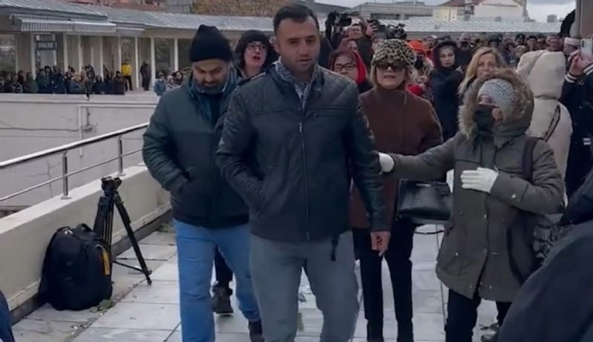 Metin Uca’nın cenazesinde iki provokatör imama bağırıp kaçtı