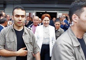 Erkekler birleşti: Meral Akşener artık ‘yalnız kurt’