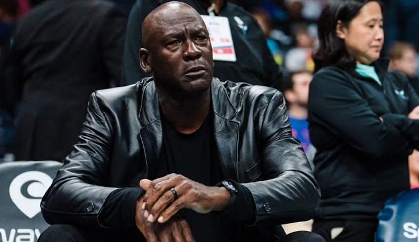 Michael Jordan, basketbol dünyasının en zengini