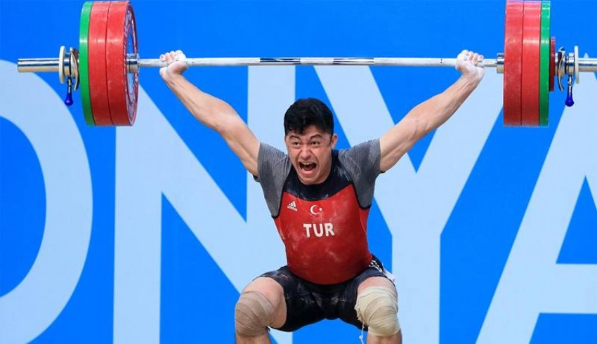 Milli halterci Yüksel'e doping cezası: 8 yıl men