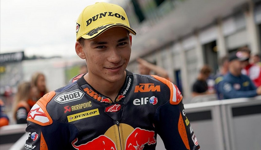 Milli motosikletçi Deniz Öncü, yeni sezonda Moto2'de yarışacak