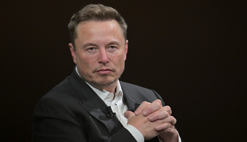 Musk, X'te "yanlış bilgi" paylaşımlarının gelir elde edemeyeceğini belirtti