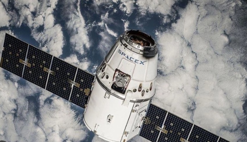 NASA: "Psyche" asteroidinin keşfi için fırlatılan uzay aracı asteroidin haritasını çıkaracak