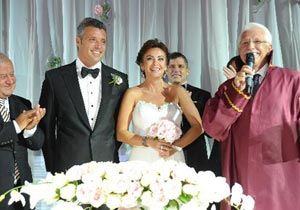 Sadettin Saran'ın mutlu günü 