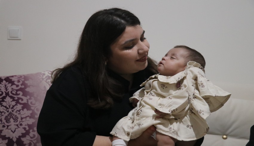 Öldüğü söylenen 400 gramlık "Rüya" bebek 154 gün sonra evine kavuştu