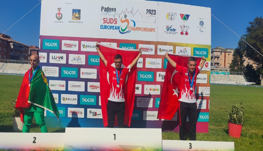 Özel sporcu milli atlet Akçakoca'dan dünya rekoru