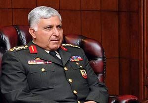 Orgeneral Özel, tutuklu subaylarla görüştü