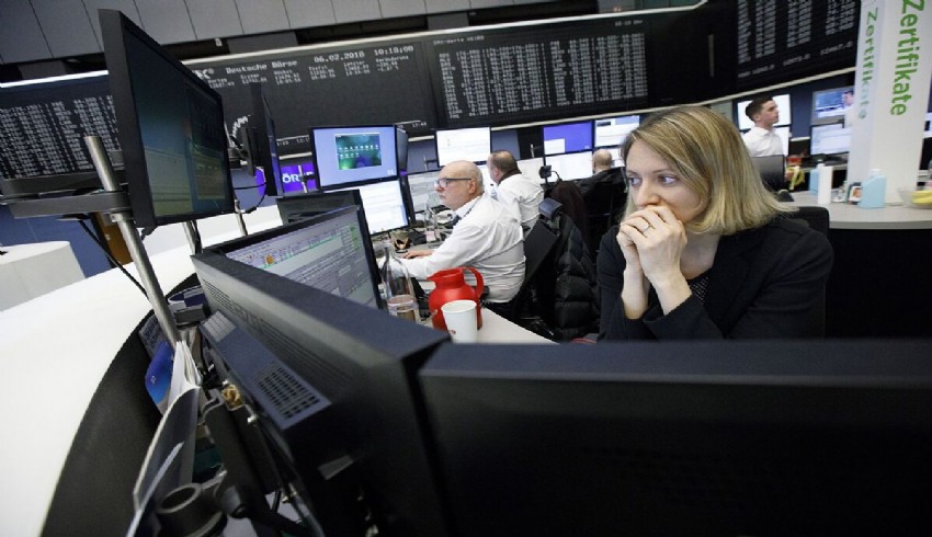 Piyasalar Avrupa ve İngiltere merkez bankalarının faiz kararını bekliyor