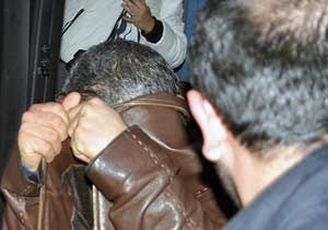 Profesörü 'Kızın ahirette üzgün' diyerek dolandırdılar!