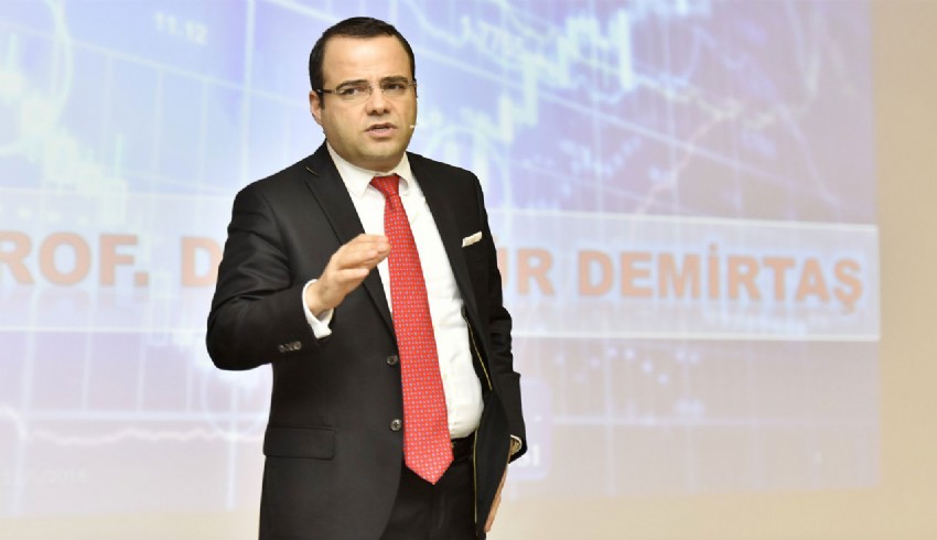 Prof. Özgür Demirtaş en çok etkileşim alan ekonomist oldu