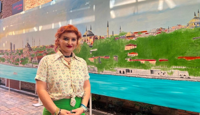 Ressam Alev Özas, dev İstanbul tablosunu tamamladı