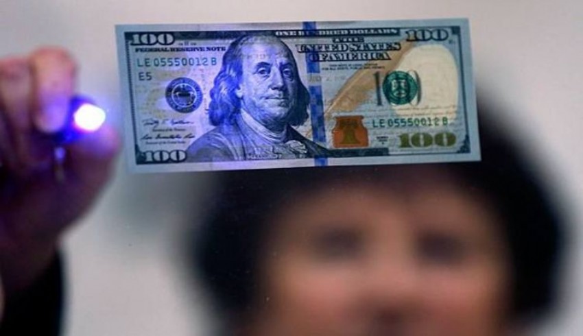 Ruslar, Türk yapımı sahte doların peşinde